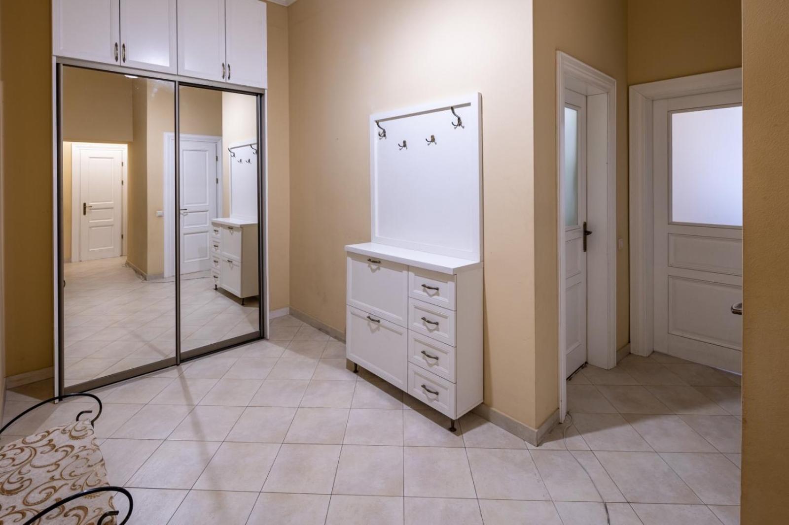 Romari Лесі Українки Apartment Lviv Exterior photo